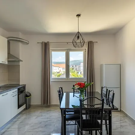 Apartman Krsticevic Metkovic Exterior photo
