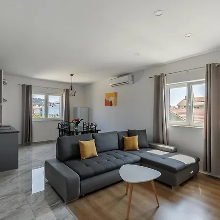 Apartman Krsticevic Metkovic Exterior photo