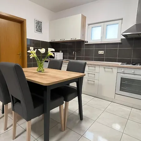 Apartman Krsticevic Metkovic Exterior photo